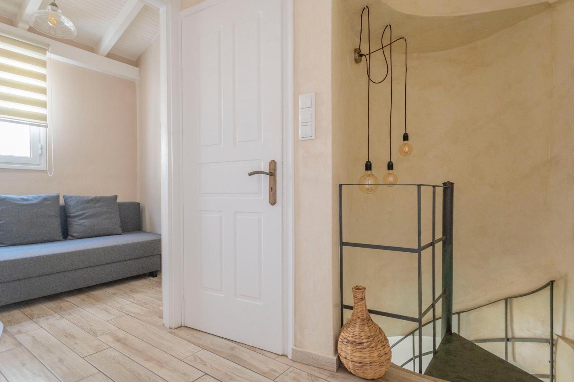Maisonette Pülosz Kültér fotó